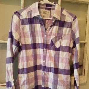 AE plaid button down shirt